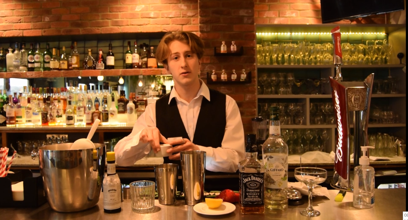 cocktail still