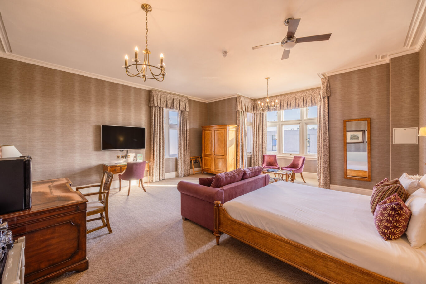 WivenhoeHouse[willstanleycreative]-Interiors-JAN24-72