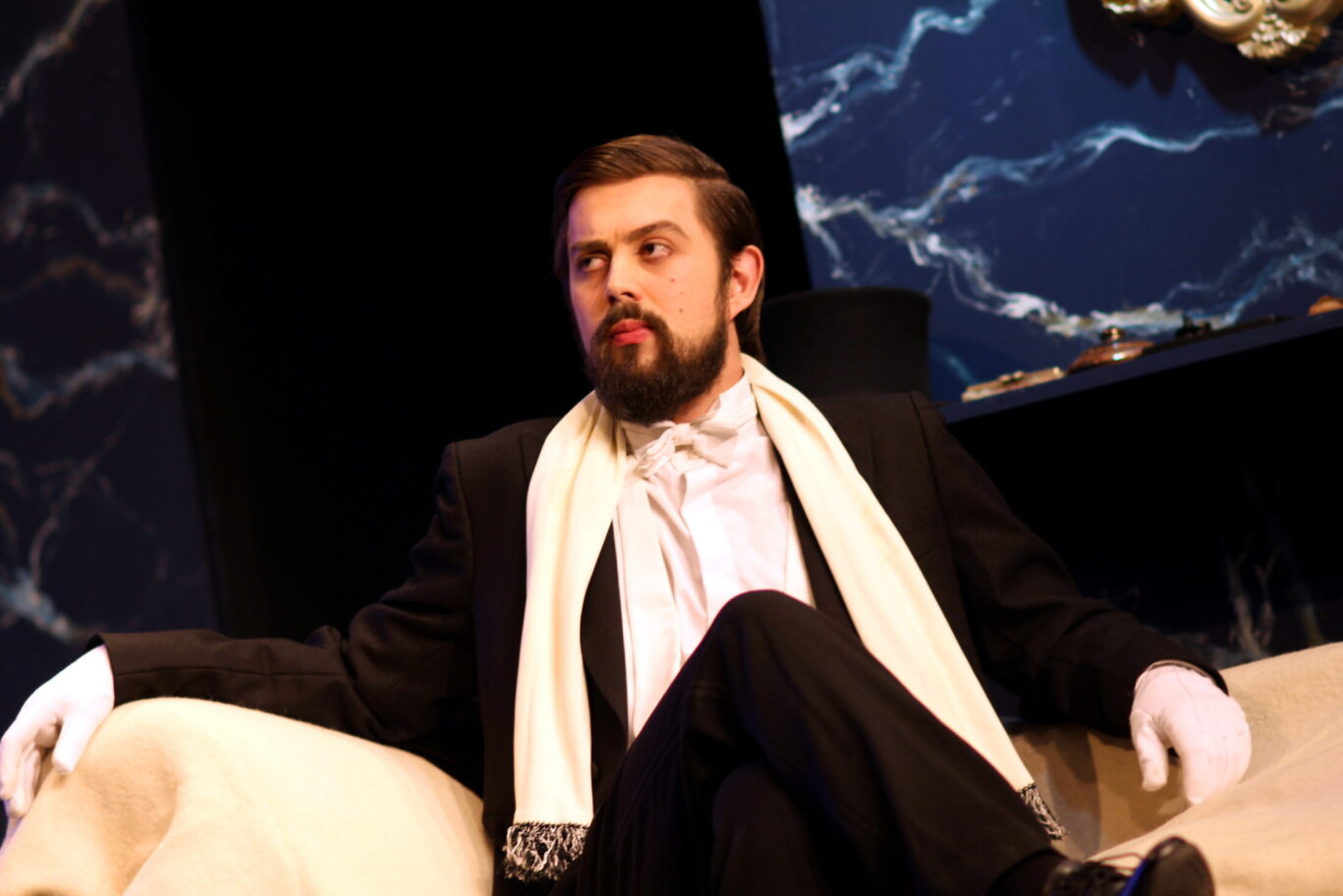 BLT_PICTURE_DORIAN_GRAY_376